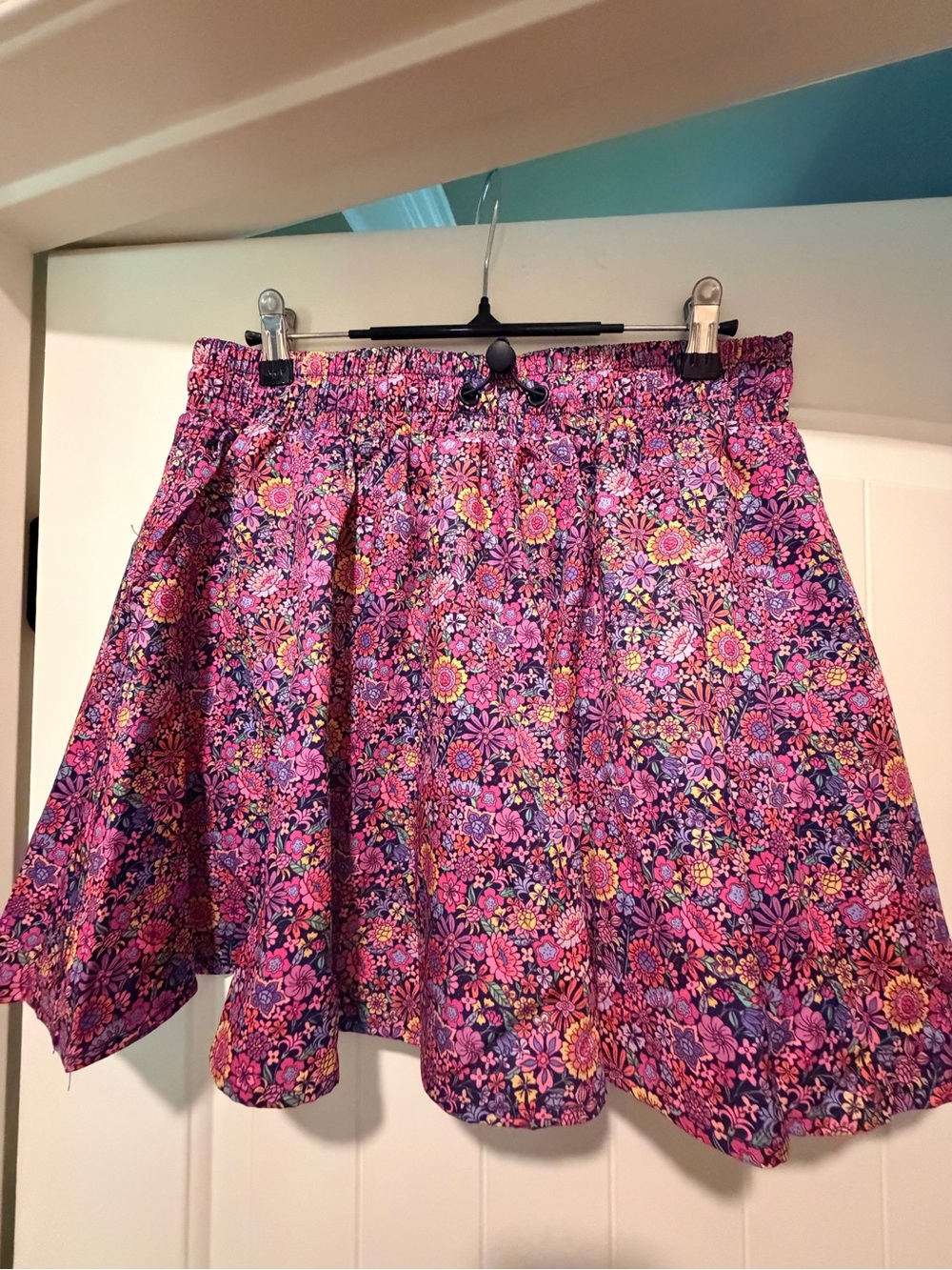 Women's Pink Floral Elastic-Waist Skort